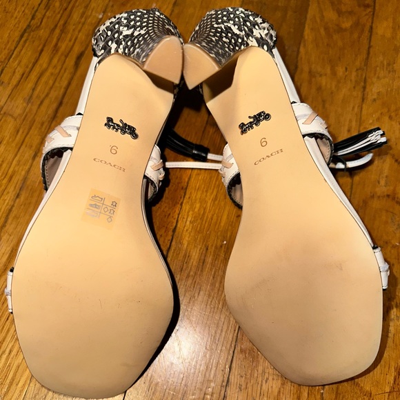 Coach Heels - Picture 5 of 5